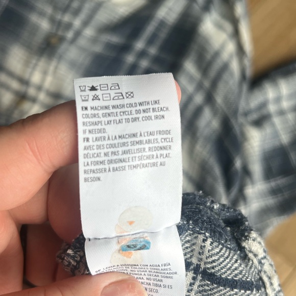 American Eagle Outfitters Navy and White Plaid Shirt - Picture 7 of 10